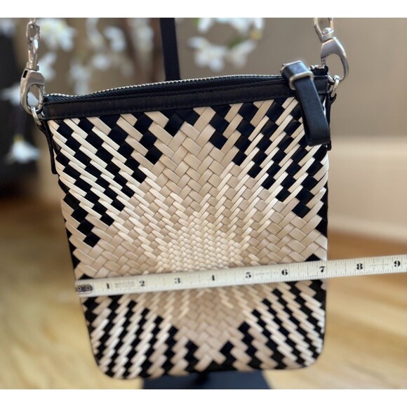Cole Haan Leather Woven Small Bag with Geometric Design Chain Strap Crossbody - Picture 3 of 6